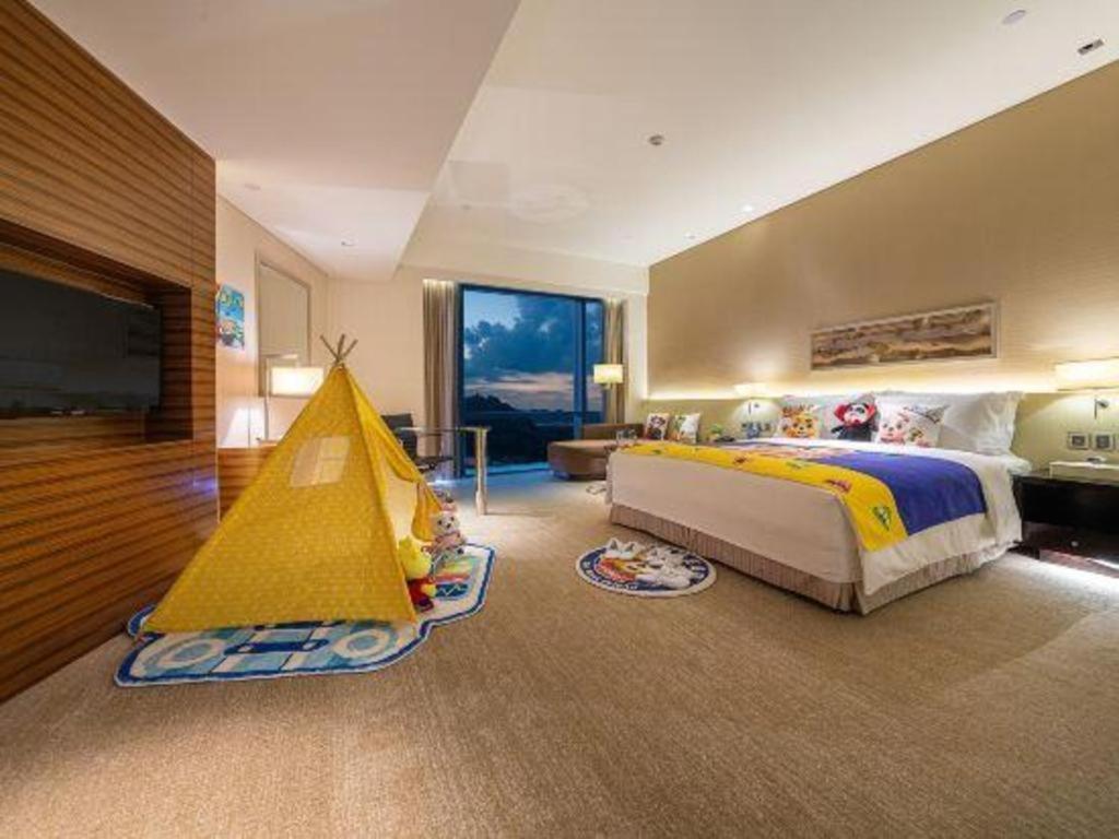 New World Guiyang Hotel Екстер'єр фото