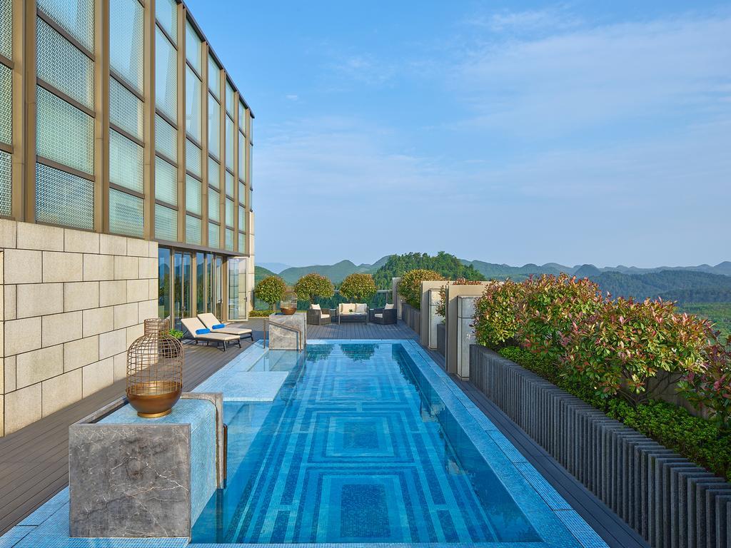 New World Guiyang Hotel Екстер'єр фото